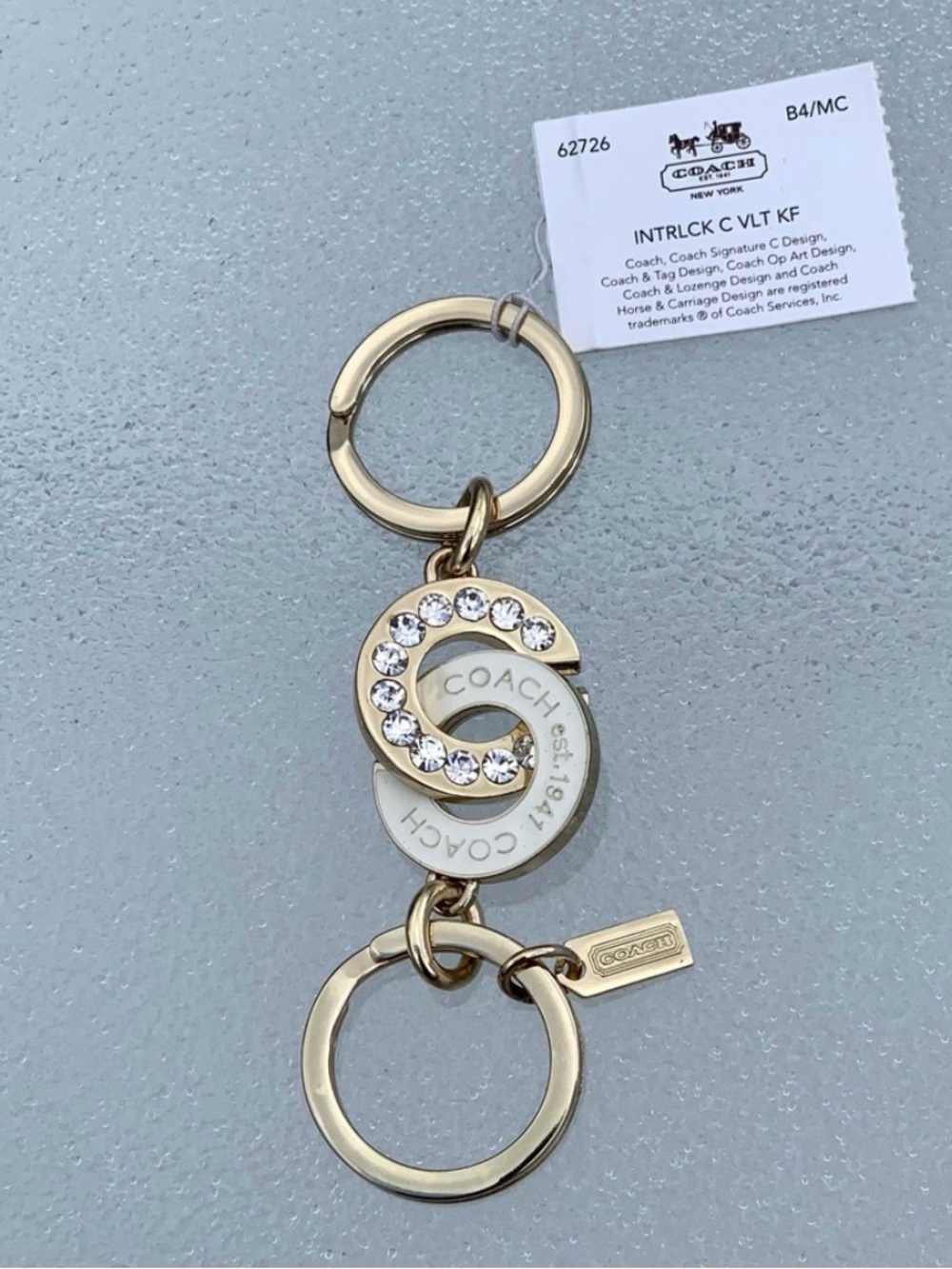 Coach Interlocking C Crystal Rhinestones Bling White and Gold Tone Valet Key Fob - Picture 2 of 4